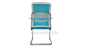 U-Leg Guest Chair