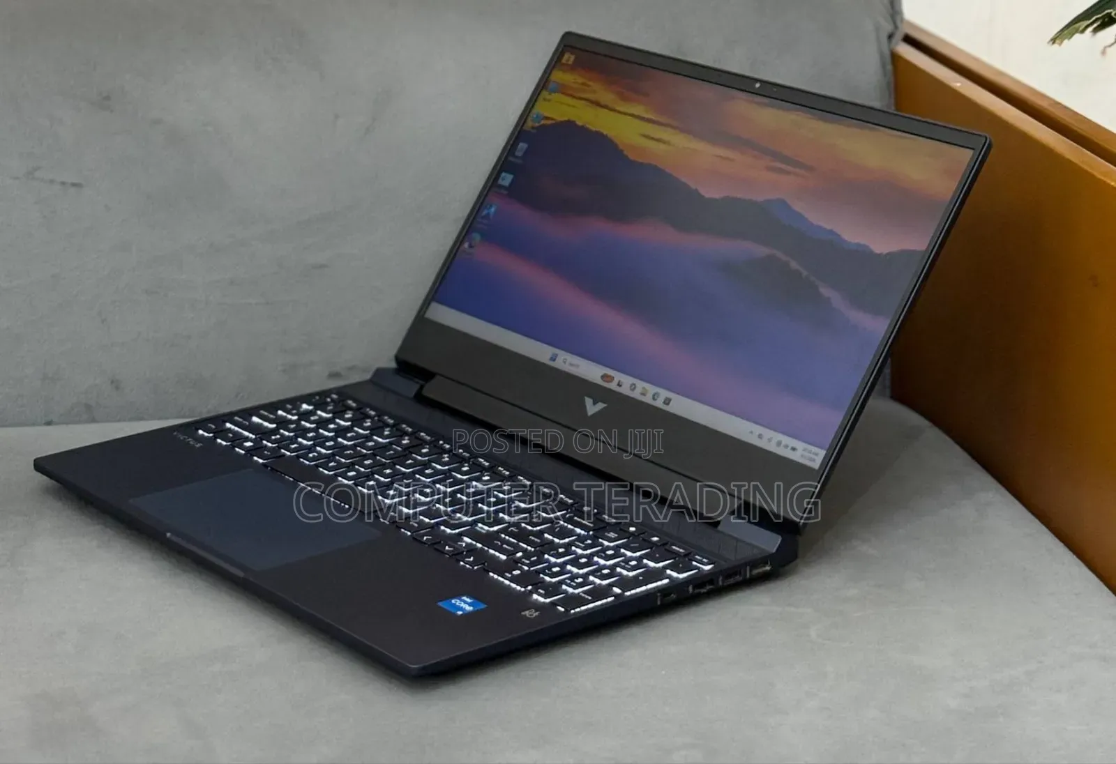 New Laptop HP Victus 15 16GB Intel Core i5 SSD 512GB
