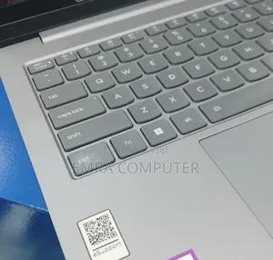 New Laptop Lenovo 16GB Intel Core 5 SSD 512GB