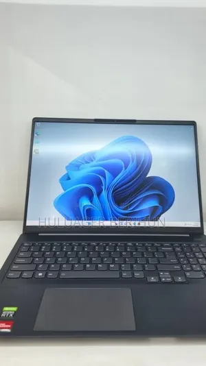 New Laptop Lenovo Ideapad 3 16GB AMD Ryzen 7 SSD 512GB