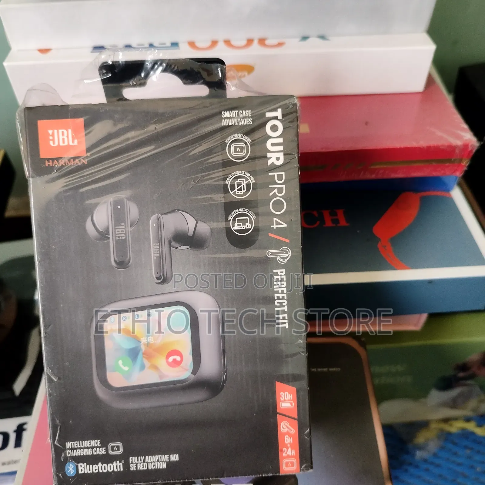 JBL Tour Pro 4