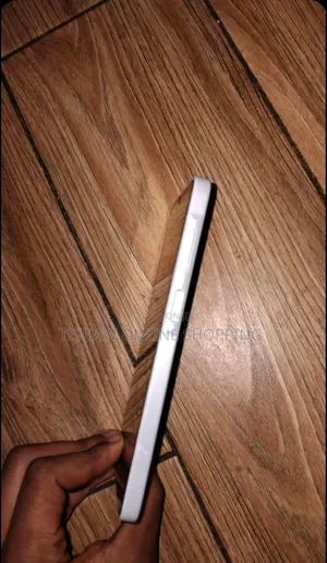 Samsung Galaxy A16 5G 128 GB White