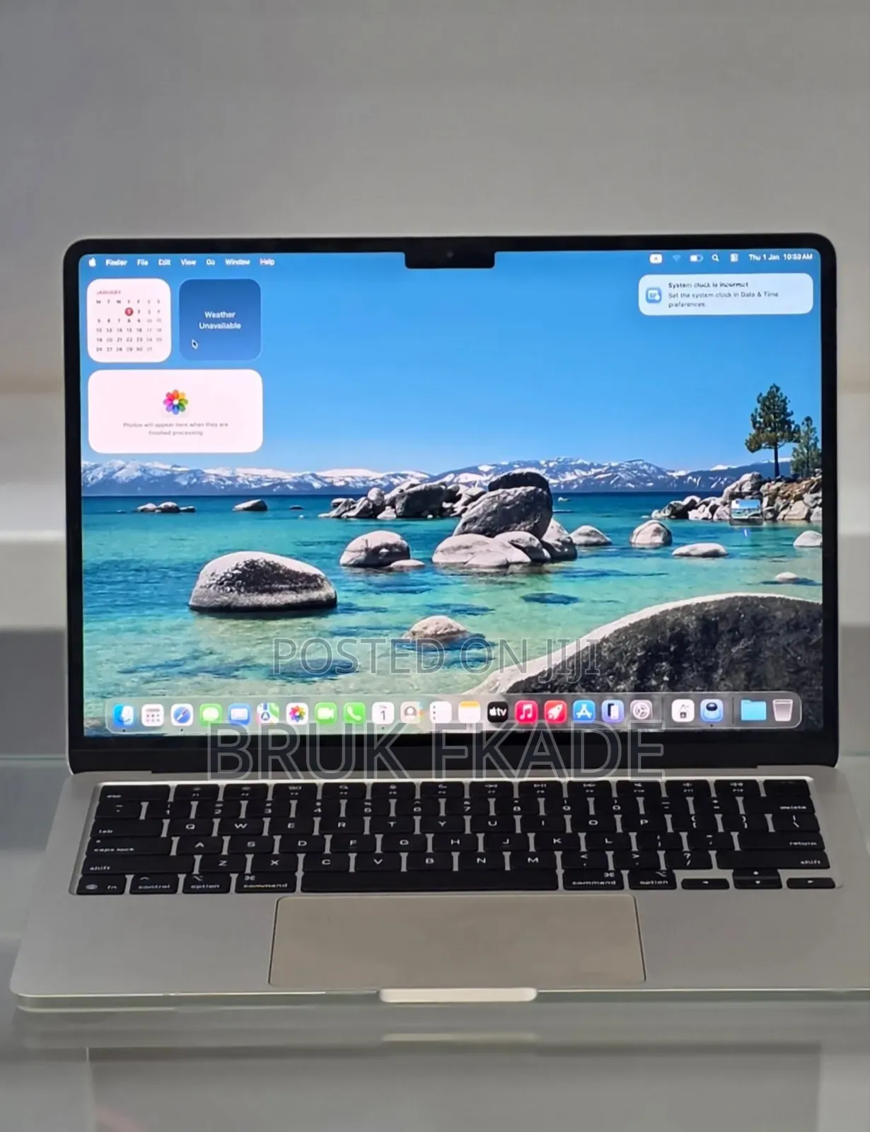 New Laptop Apple MacBook Air 2025 M4 16GB Apple M4 SSD 256GB