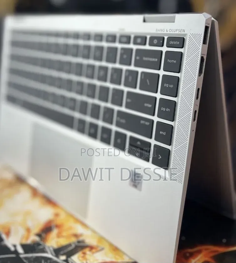 New Laptop HP EliteBook x360 1040 G10 16GB Intel Core i7 SSD 512GB