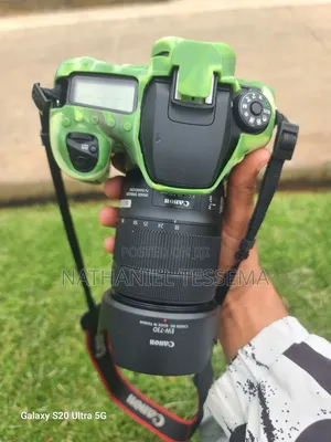 Canon EOS 90D With Lens