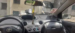 Toyota Vitz 2002 Gold