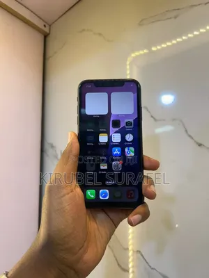 New Apple iPhone XR 64 GB Black
