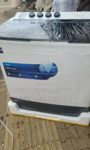 MIDEA 15 Kg Washing Machine