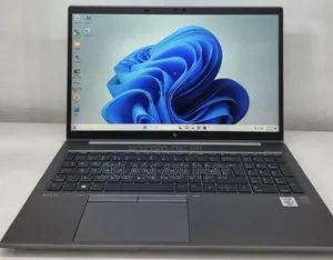 New Laptop HP ZBook 15u 16GB Intel Core i7 SSD 512GB