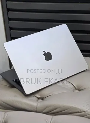 New Laptop Apple MacBook Air 2020 M1 8GB Apple M1 SSD 256GB