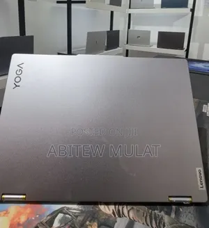 New Laptop Lenovo Yoga 710 16GB AMD Ryzen 7 SSD 512GB