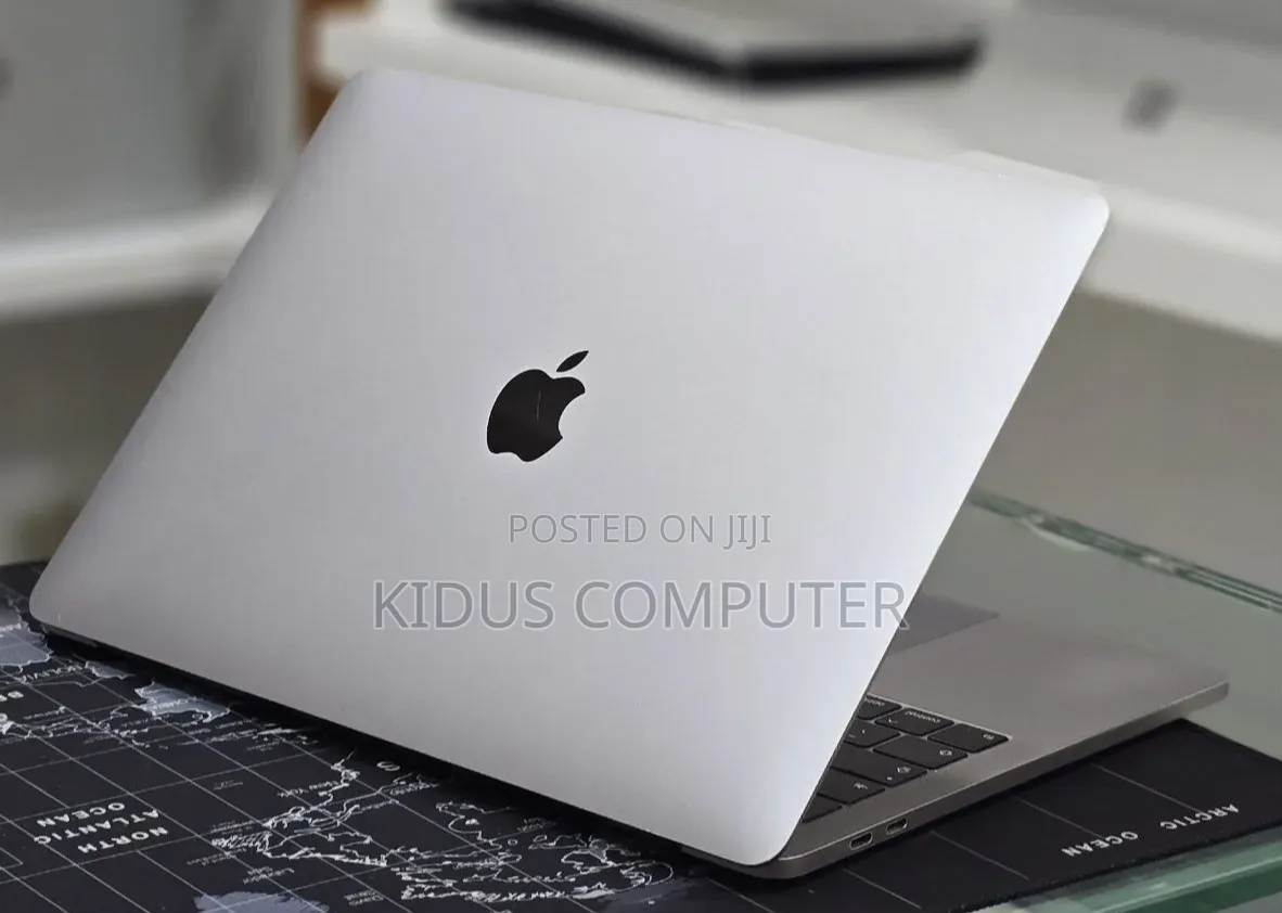New Laptop Apple MacBook Pro 2019 16GB Intel Core i7 SSD 512GB