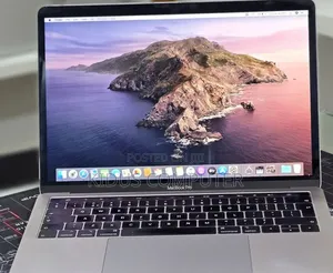 New Laptop Apple MacBook Pro 2019 16GB Intel Core i7 SSD 512GB