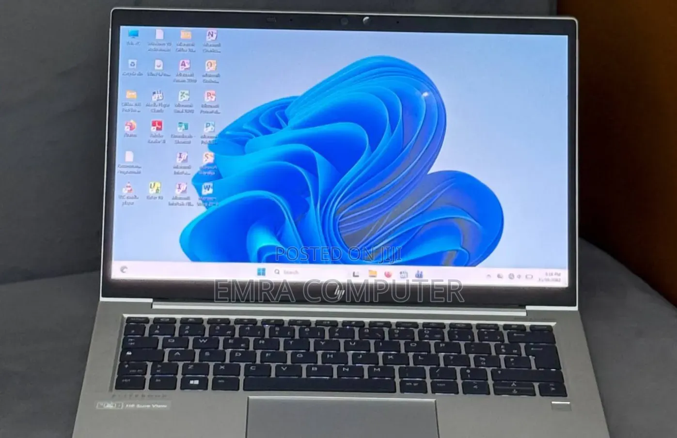 New Laptop HP EliteBook 830 G8 8GB Intel Core i7 SSD 256GB