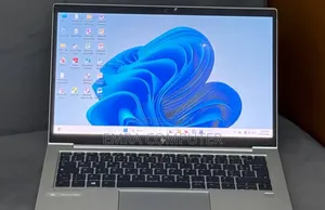 New Laptop HP EliteBook 830 G8 8GB Intel Core i7 SSD 256GB