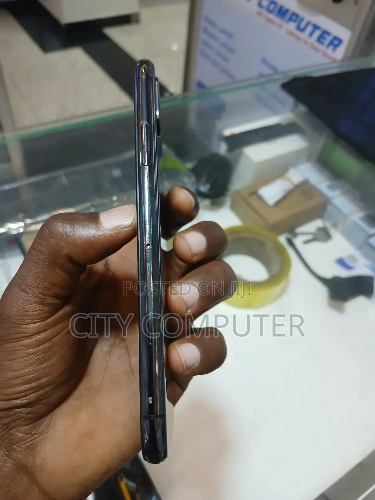 New Apple iPhone X 256 GB Black