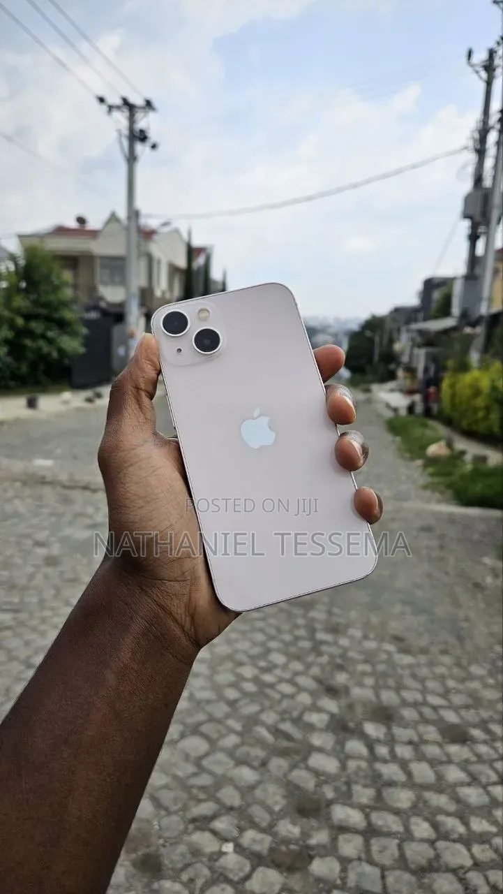 Apple iPhone 13 128 GB