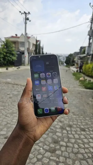 Apple iPhone 13 128 GB