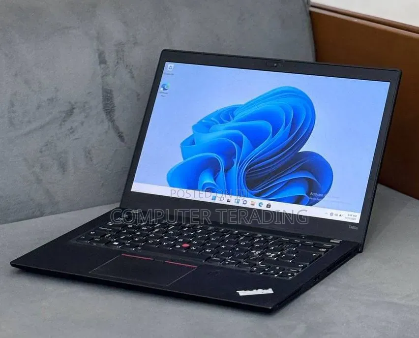 New Laptop Lenovo ThinkPad T480s 8GB Intel Core i5 SSD 512GB