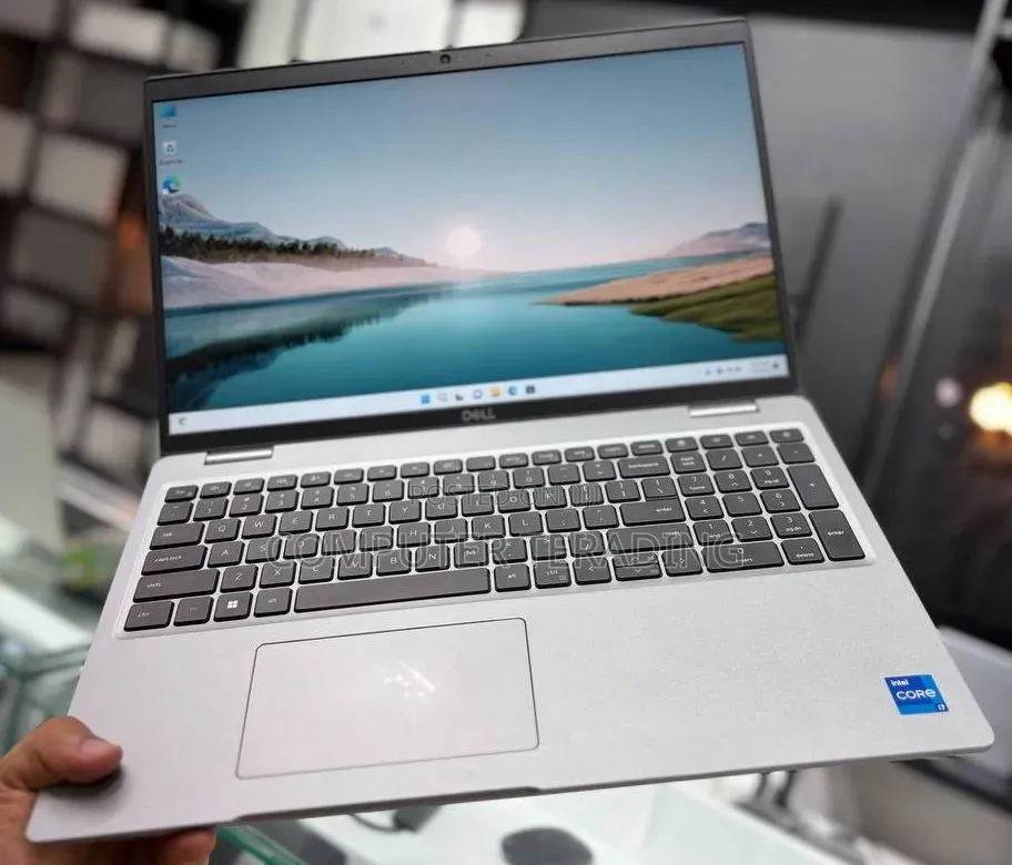 New Laptop Dell Latitude 5540 16GB Intel Core i5 SSD 512GB