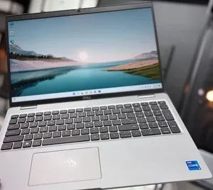 New Laptop Dell Latitude 5540 16GB Intel Core i5 SSD 512GB