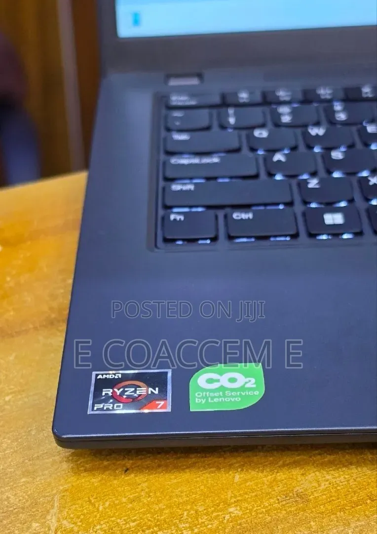 New Laptop Lenovo 16GB AMD Ryzen 7 SSD 512GB