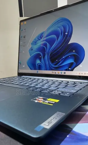 New Laptop Lenovo Yoga 7i 16GB AMD Ryzen 7 SSD 512GB