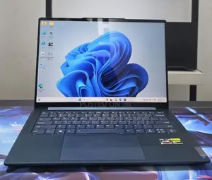 New Laptop Lenovo Yoga 7i 16GB AMD Ryzen 7 SSD 512GB