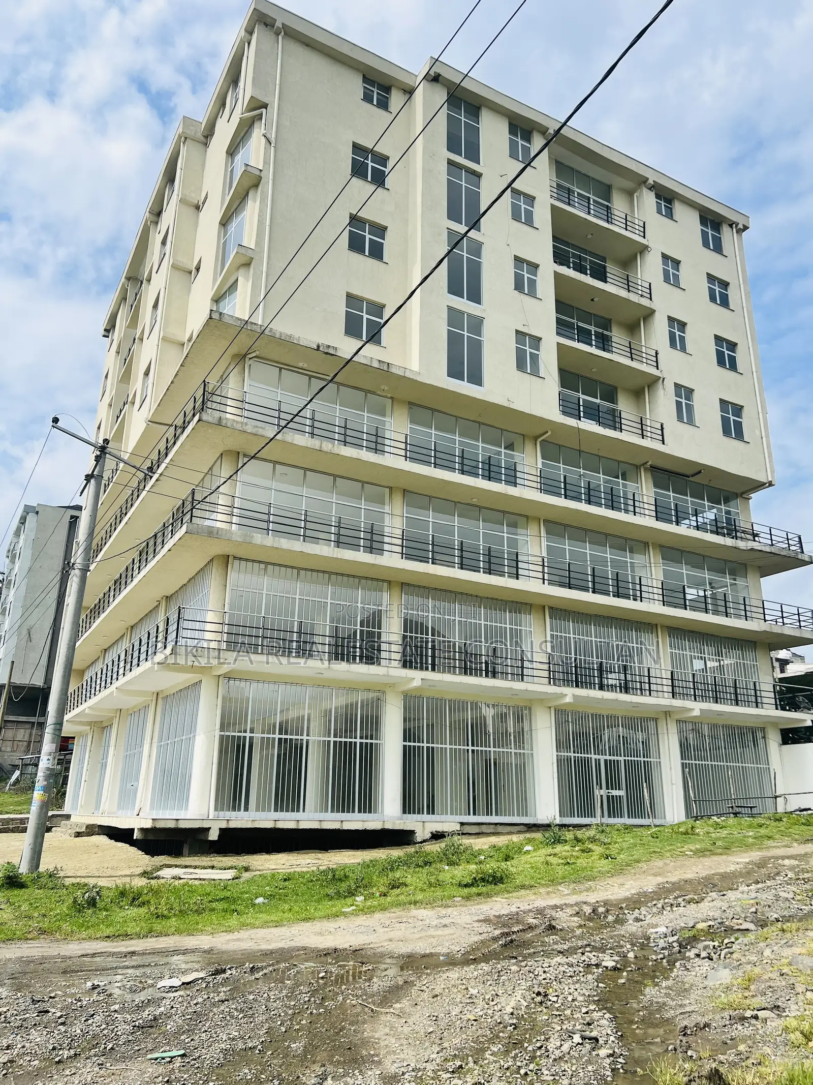 Furnished 3bdrm Apartment in Masero Realestate, Bole for sale