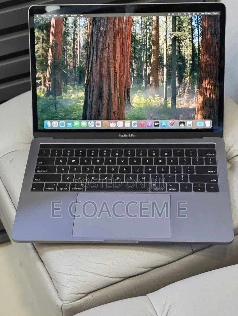 New Laptop Apple MacBook 16GB Intel Core i7 SSD 512GB