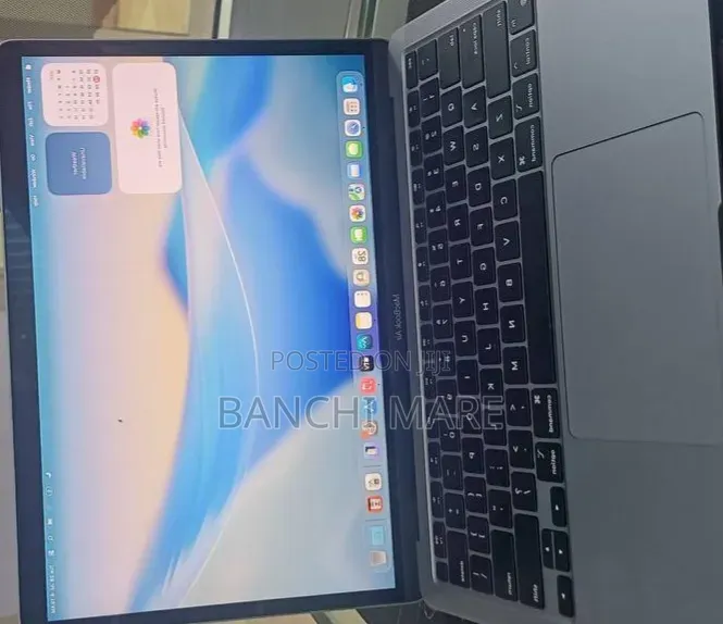 New Laptop Apple MacBook Air 2020 M1 8GB Apple M1 SSD 256GB