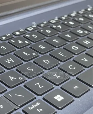 New Laptop Asus Vivobook 16 16GB Intel Core i7 SSD 512GB