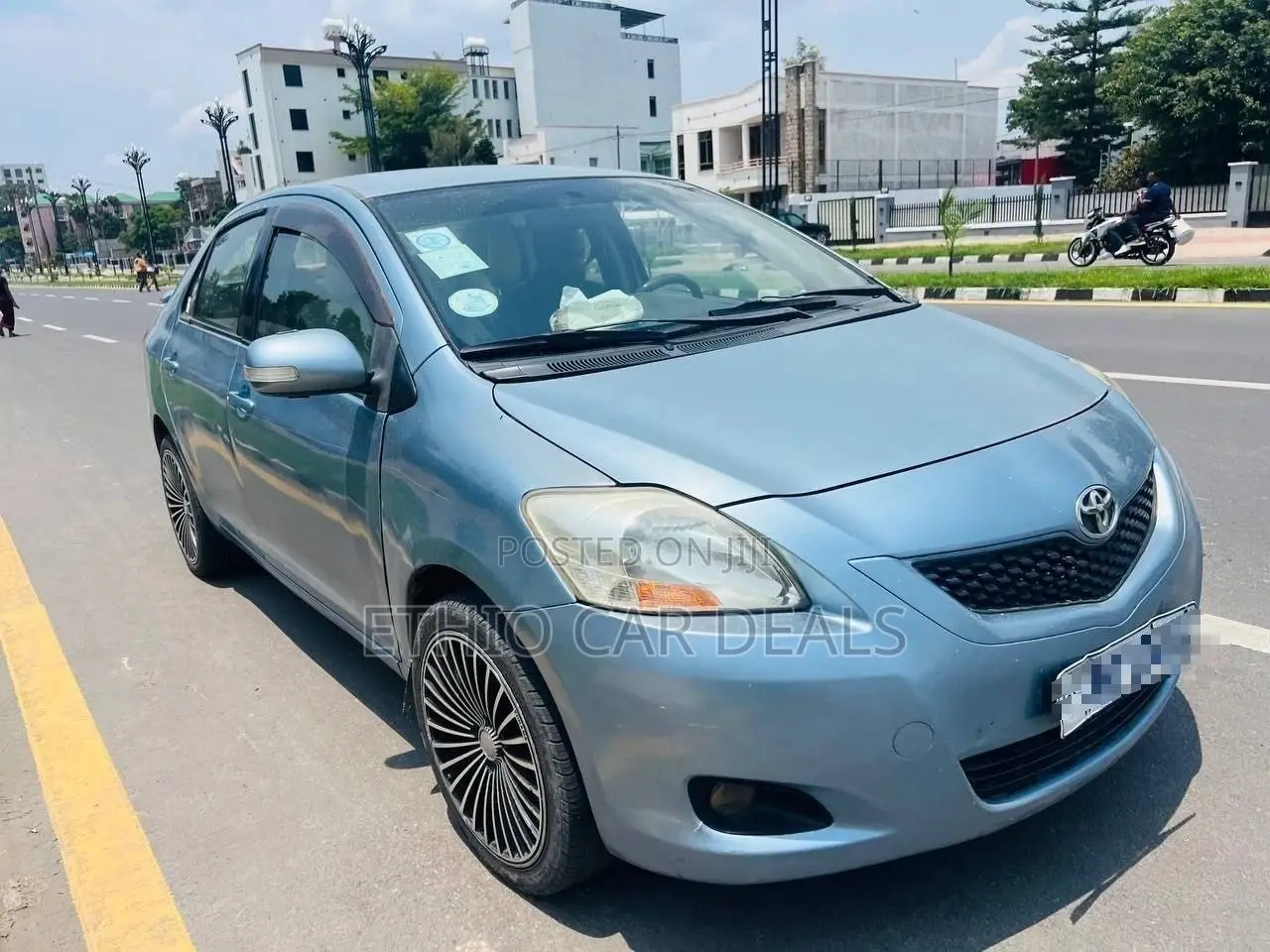 Toyota Yaris 2010 Blue