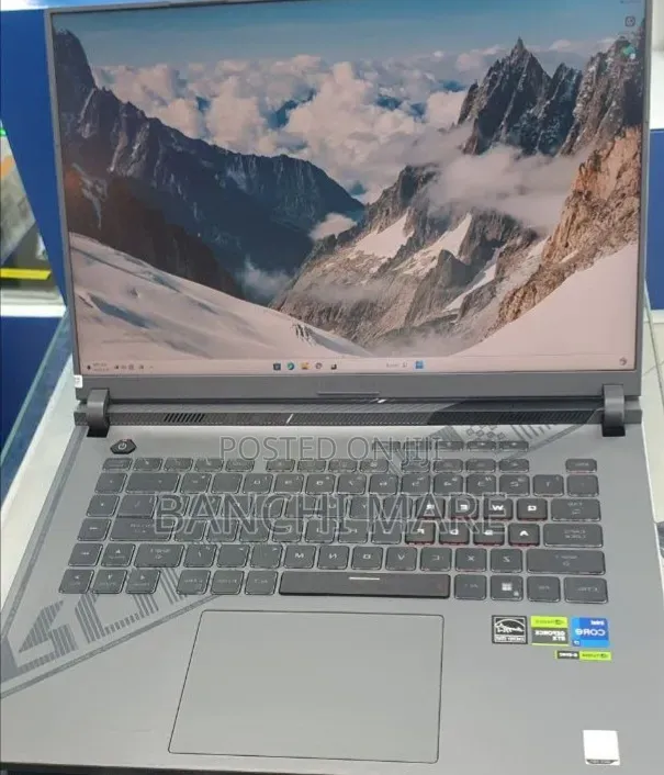New Laptop Asus ROG Strix G16 16GB Intel Core i7 SSD 1T