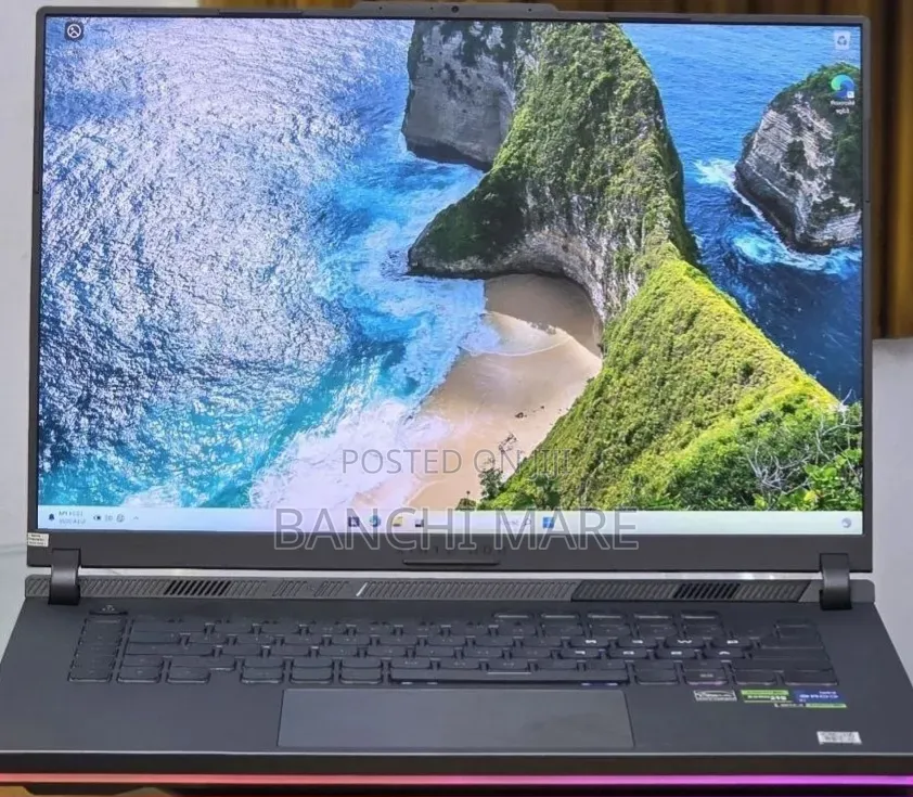 New Laptop Asus ROG Strix G16 16GB Intel Core i7 SSD 1T
