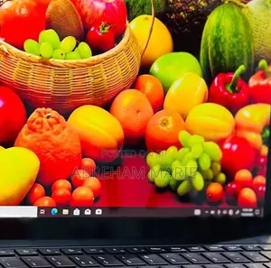 New Laptop Samsung Galaxy Book4 16GB Intel Core i7 SSD 512GB