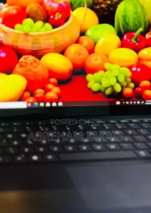 New Laptop Samsung Galaxy Book4 16GB Intel Core i7 SSD 512GB
