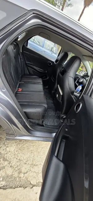 BYD E2 43 kWh 94 hp FWD 2025 Gray
