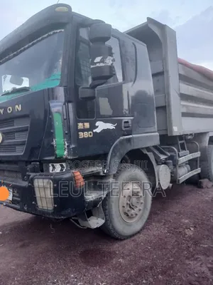 Genlyon Truck