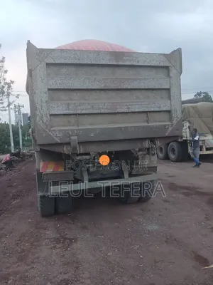 Genlyon Truck