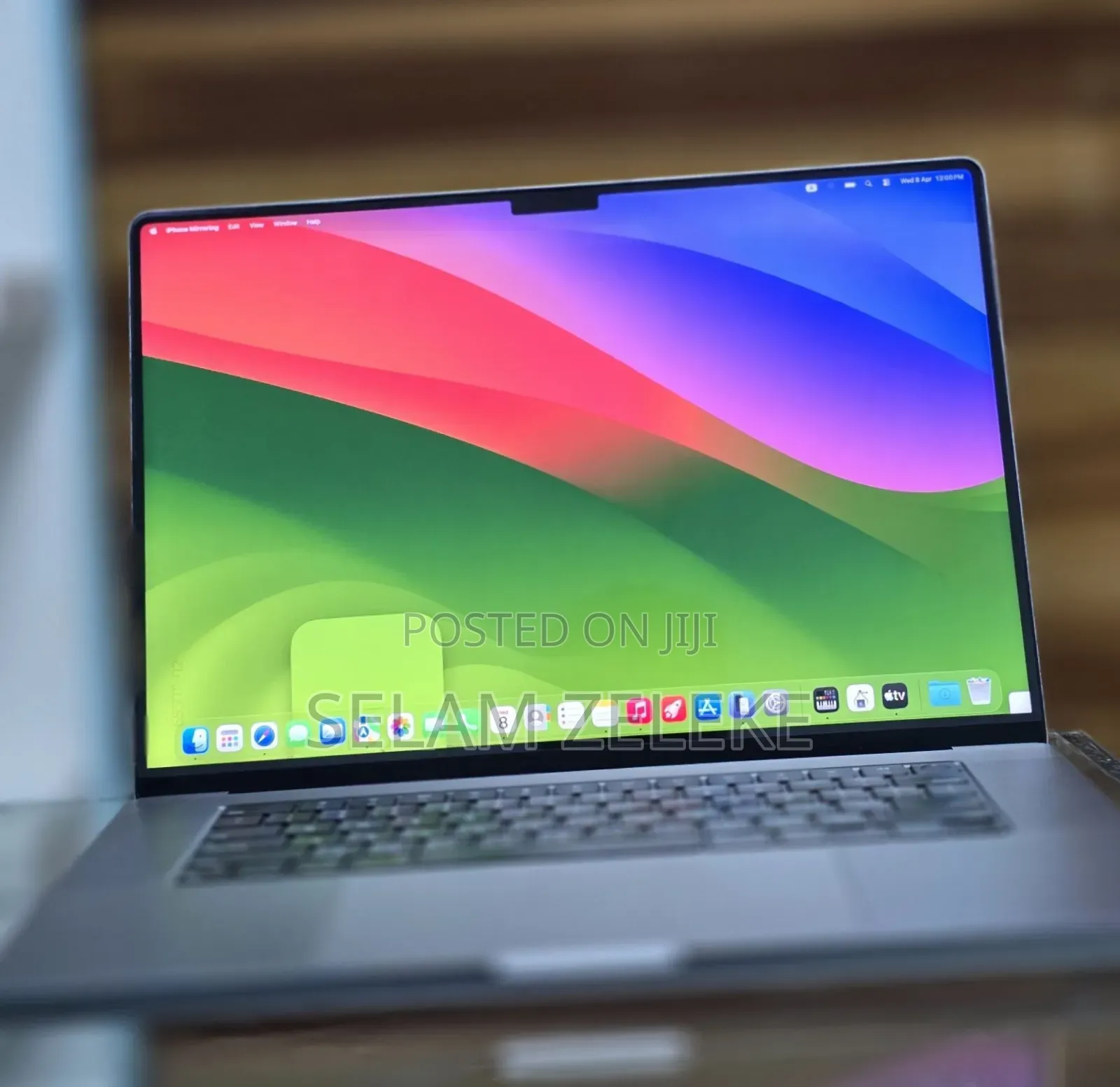 New Laptop Apple MacBook Pro 2021 M1 32GB Apple M1 Pro SSD 512GB