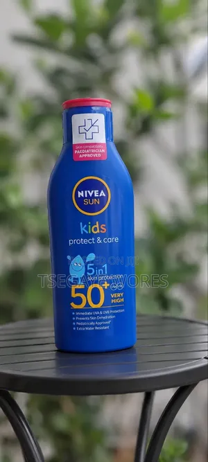 NIVEA SUN KIDS Sunscreen for Children SPF50 200ml