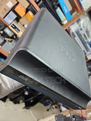 Cisco 1941 Series Gigabit Router