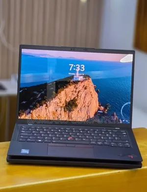 New Laptop Lenovo ThinkPad X1 Carbon 16GB Intel Core i7 SSD 512GB