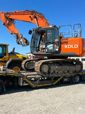 Hitachi ZX350 LC-6 – Original European/German Standard Tracked