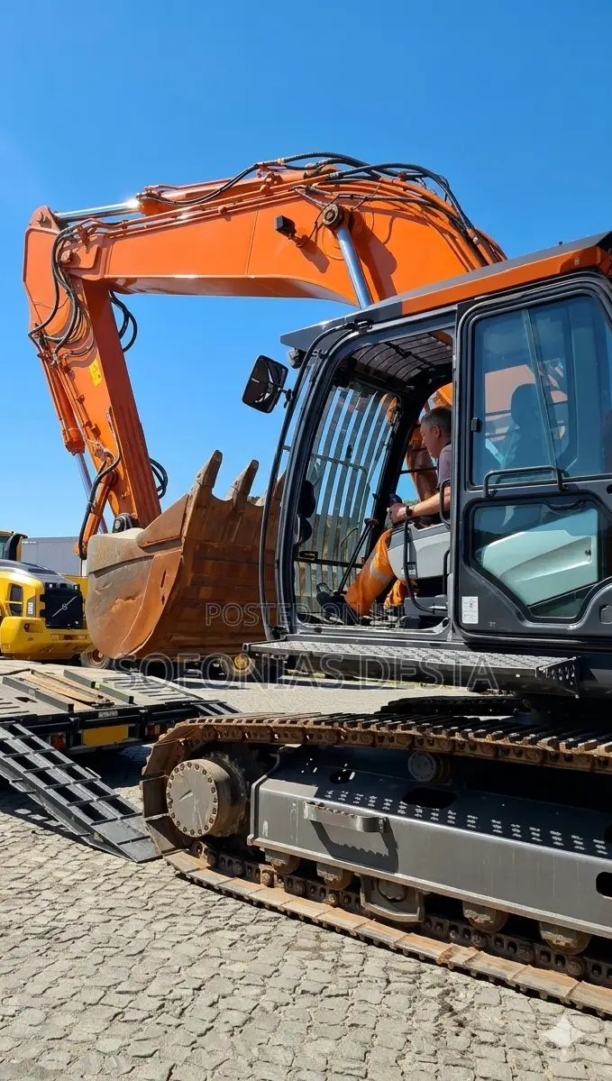 Hitachi ZX350 LC-6 – Original European/German Standard Tracked