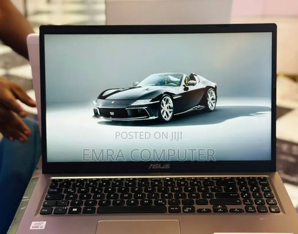 New Laptop Asus 8GB Intel Core i5 SSD 256GB
