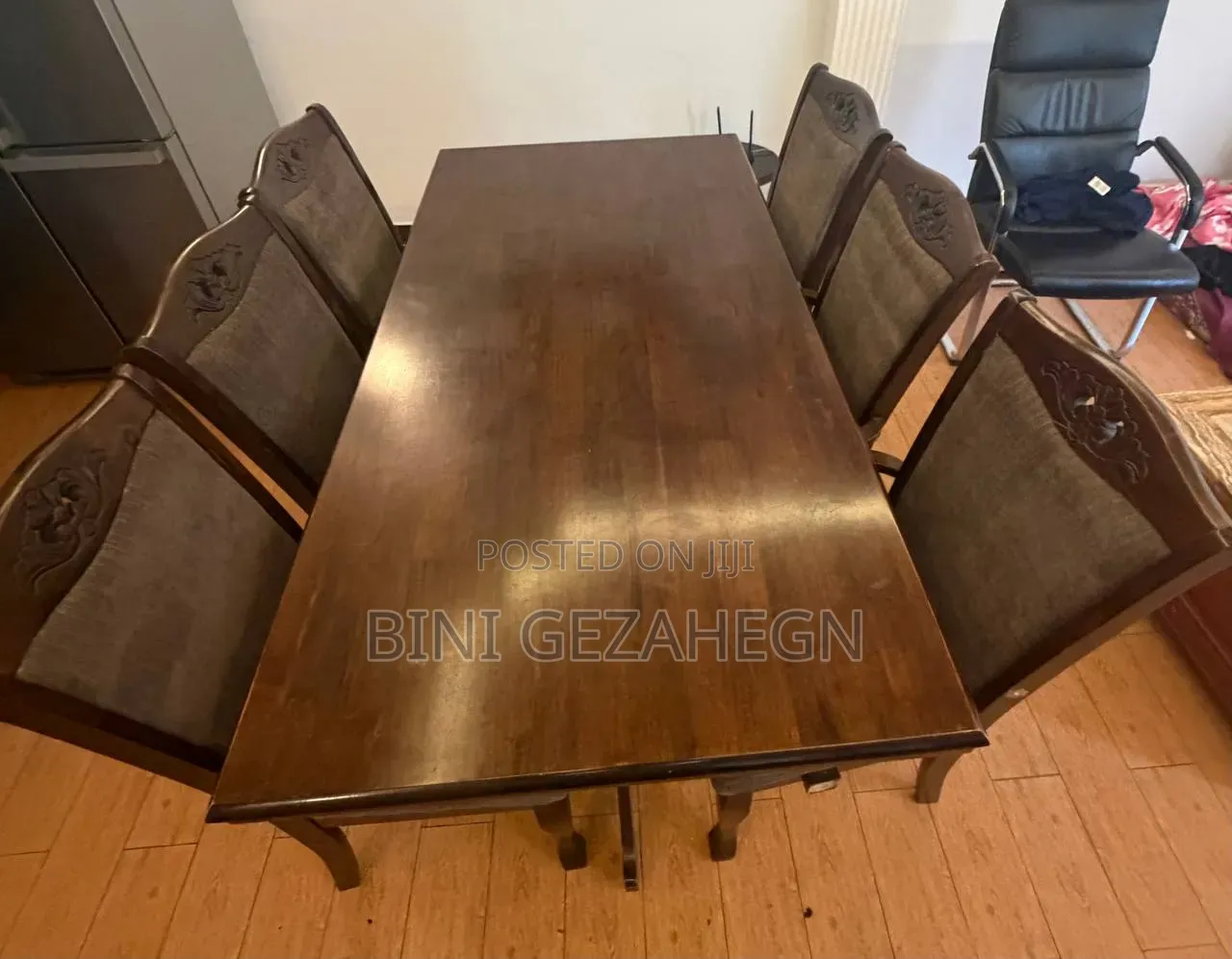 8-Chair Dining Set