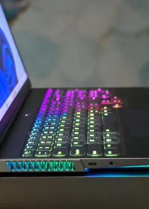 New Laptop Lenovo Legion 9 32GB AMD Ryzen 9 SSD 1T