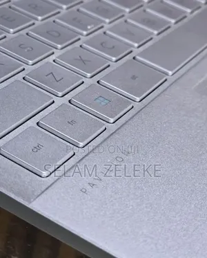 New Laptop HP 16GB Intel Core i5 SSD 1T